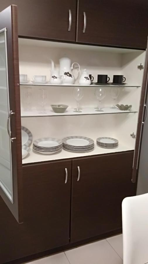 Iris Deluxe Suites 2 Кавала Экстерьер фото