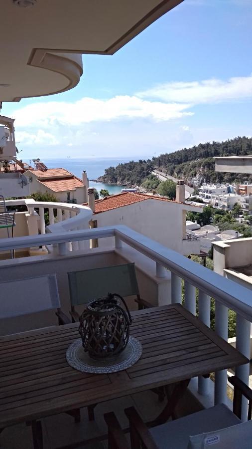 Iris Deluxe Suites 2 Кавала Экстерьер фото