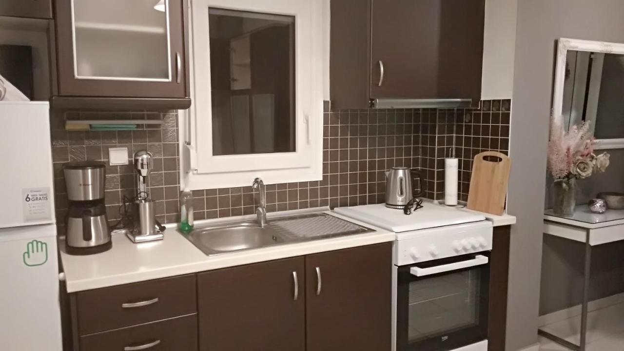 Iris Deluxe Suites 2 Кавала Экстерьер фото